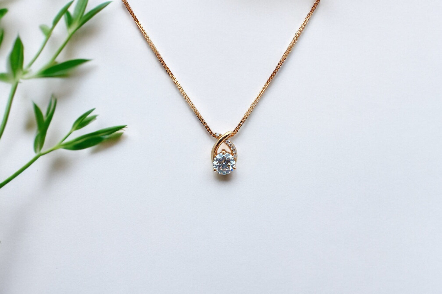 Half carat Round Brilliant Pendant